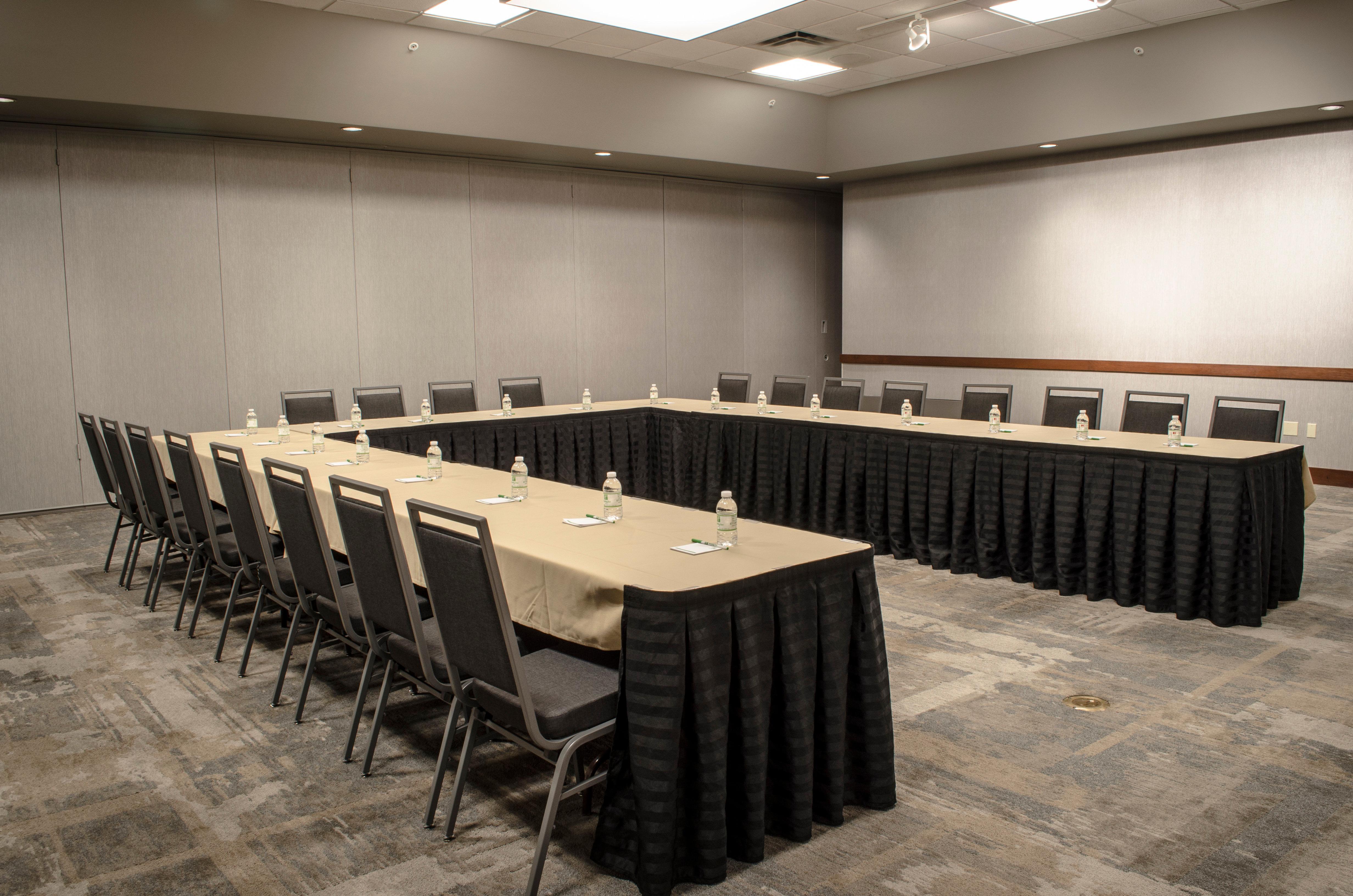 Holiday Inn Fargo By Ihg Экстерьер фото