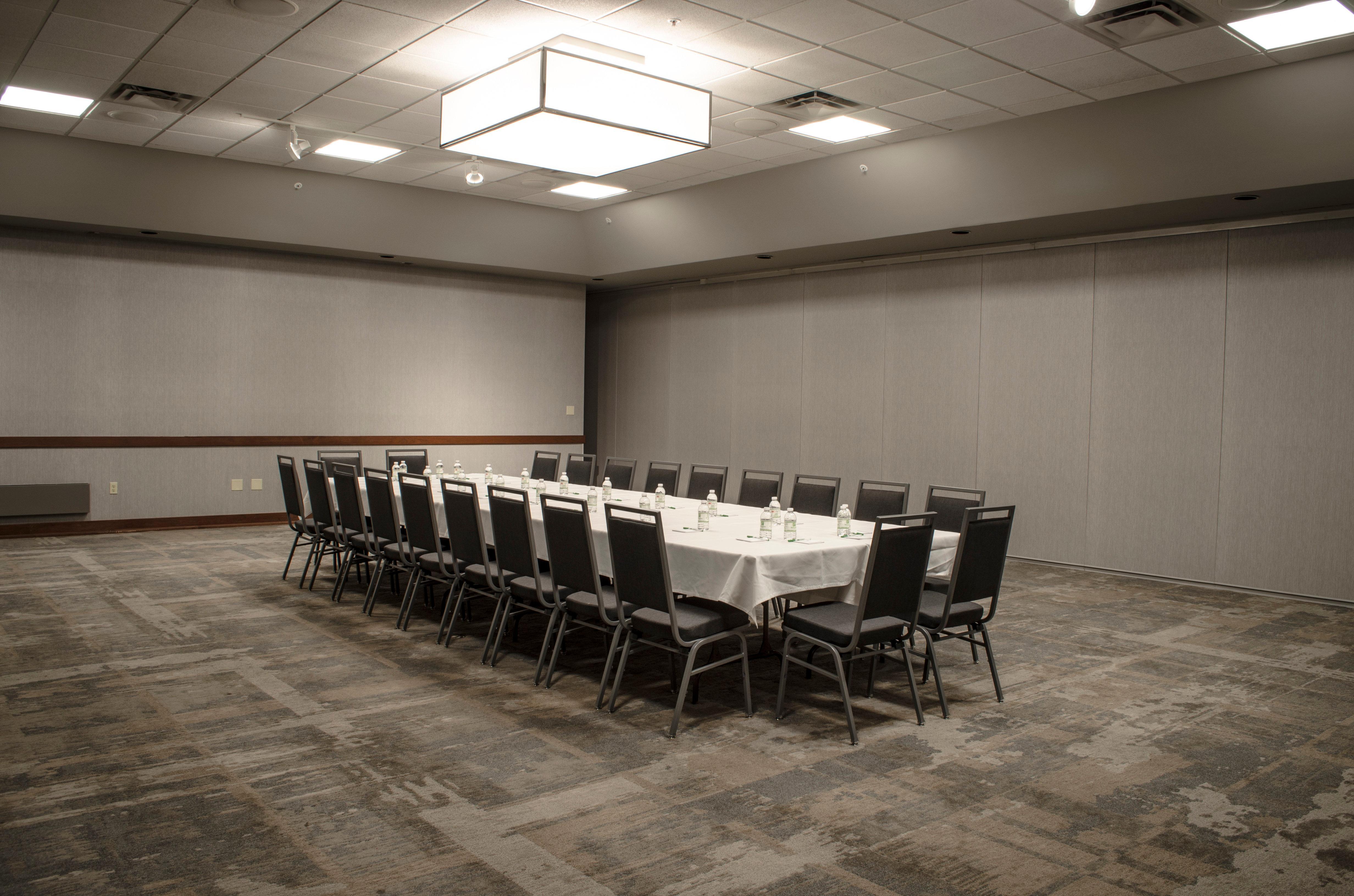 Holiday Inn Fargo By Ihg Экстерьер фото